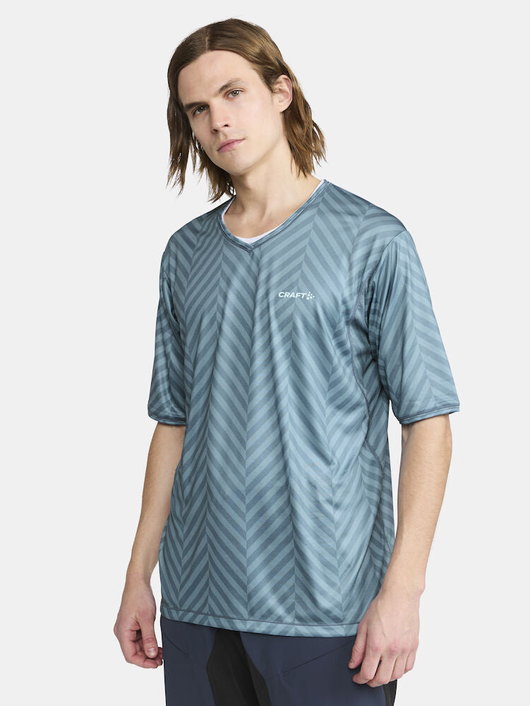 Textiltransfer, DTF-Transfer, magic-prints-textilveredelung-Arbeitskleidung Firmenkleidung Workwear sportbekleidung-t-shirt-hoodies-bedrucken sublimation-dtf-druck-sublimation-kleidungsedign-illustrationen-bedrucken individell gestalten
