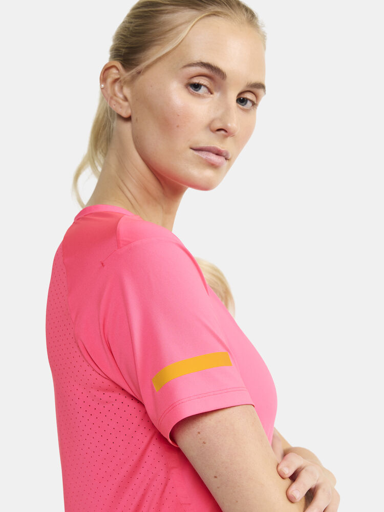 Textiltransfer, DTF-Transfer, magic-prints-textilveredelung-Arbeitskleidung Firmenkleidung Workwear sportbekleidung-t-shirt-hoodies-bedrucken sublimation-dtf-druck-sublimation-kleidungsedign-illustrationen-bedrucken individell gestalten