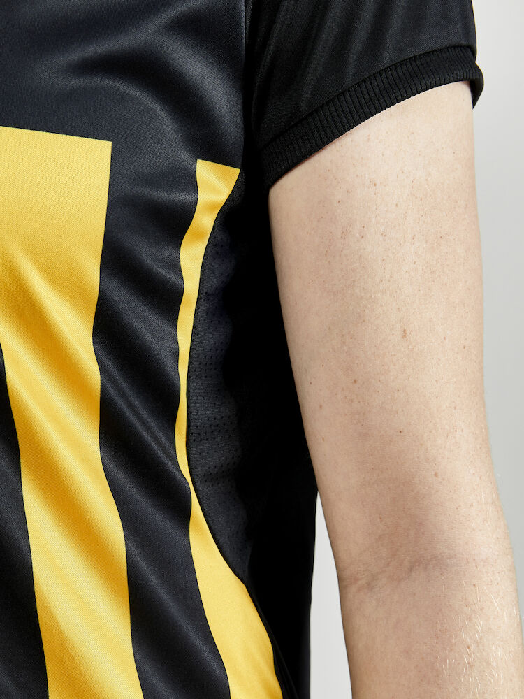 Textiltransfer, DTF-Transfer, magic-prints-textilveredelung-Arbeitskleidung Firmenkleidung Workwear sportbekleidung-t-shirt-hoodies-bedrucken sublimation-dtf-druck-sublimation-kleidungsedign-illustrationen-bedrucken individell gestalten